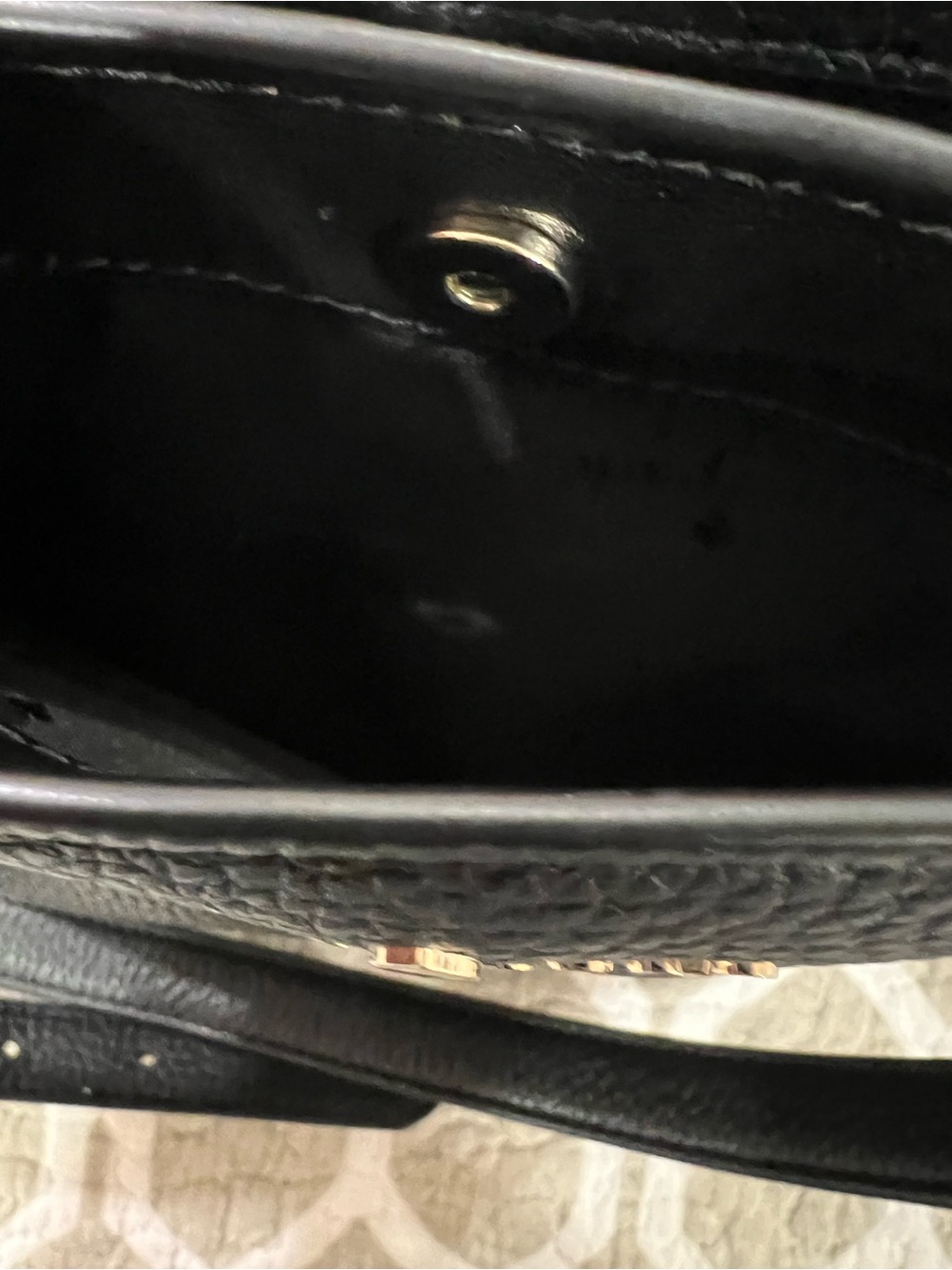 kate spade Black Pebbled Leather Hobo Shoulder Bag with Gold Logo - Picture 5 of 11